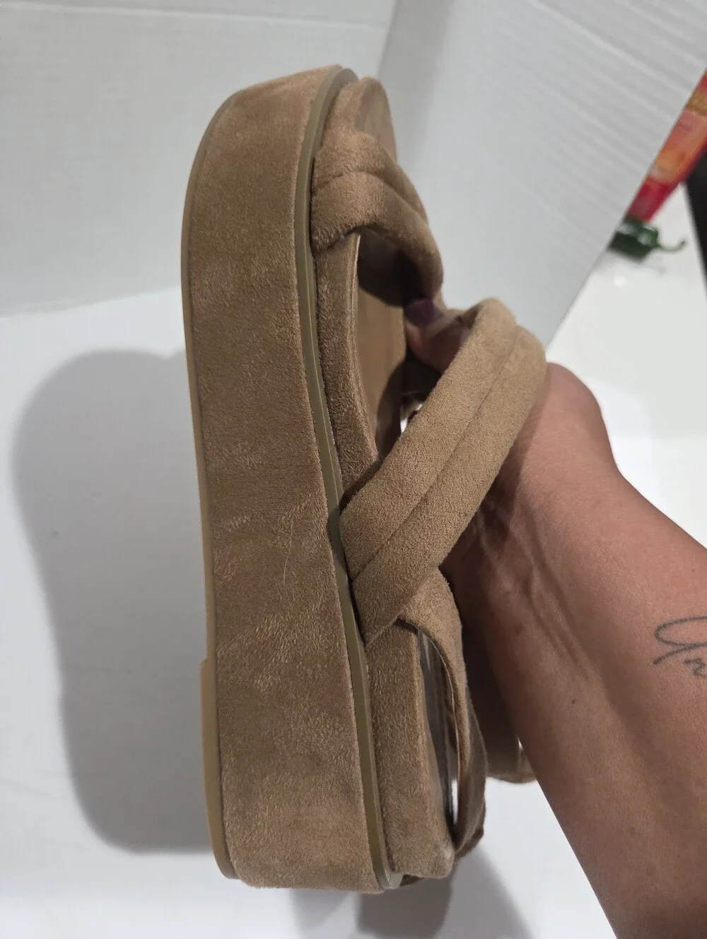 ASOS DESIGN Wide Fit Tailor padded strappy flatform sandals in beige Size 8 New.